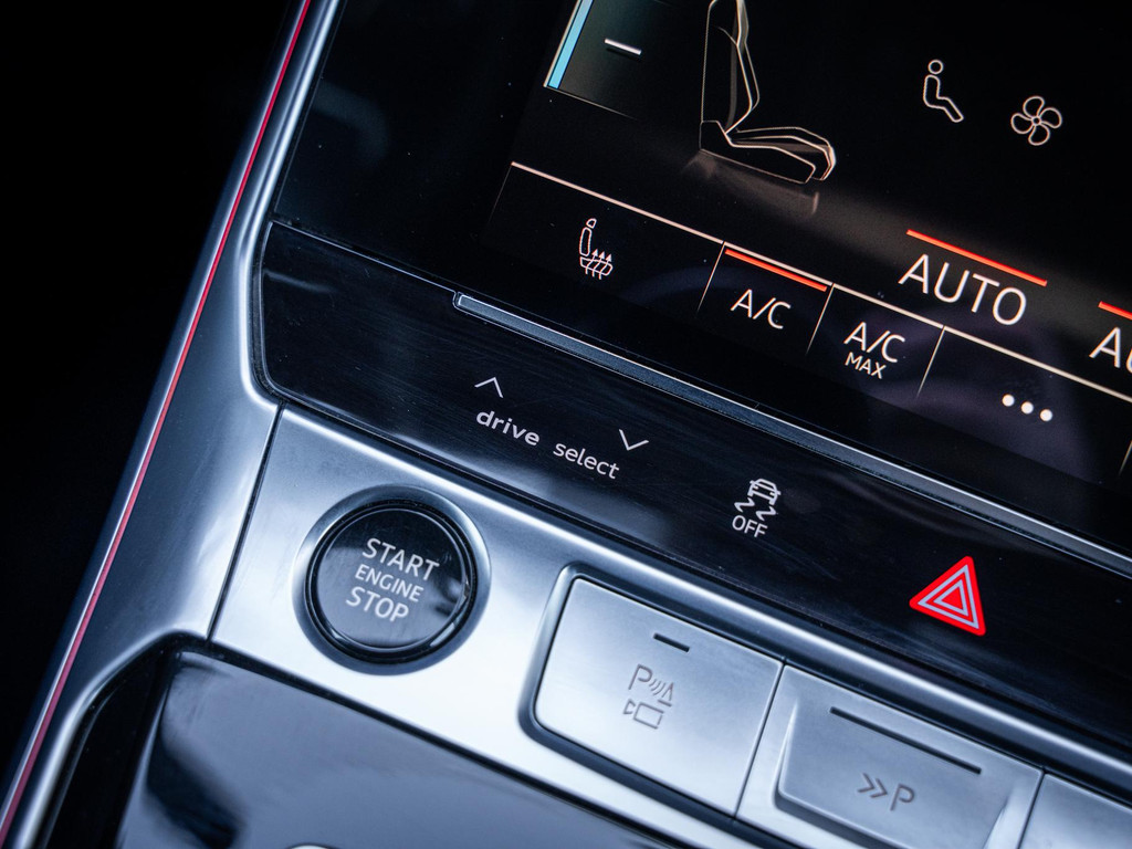 Audi A6 Avant 55 TFSI e quattro Competition 53195984-26.jpg | Van Diepen Automotive