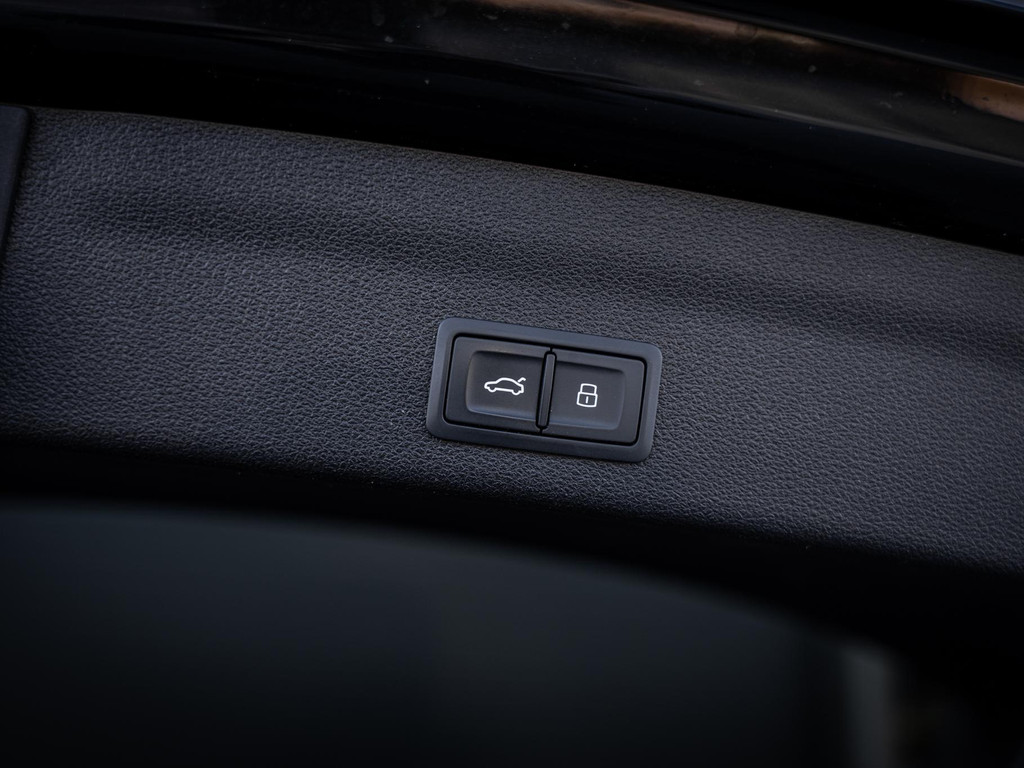 Audi A6 Avant 55 TFSI e quattro Competition 53195984-46.jpg | Van Diepen Automotive