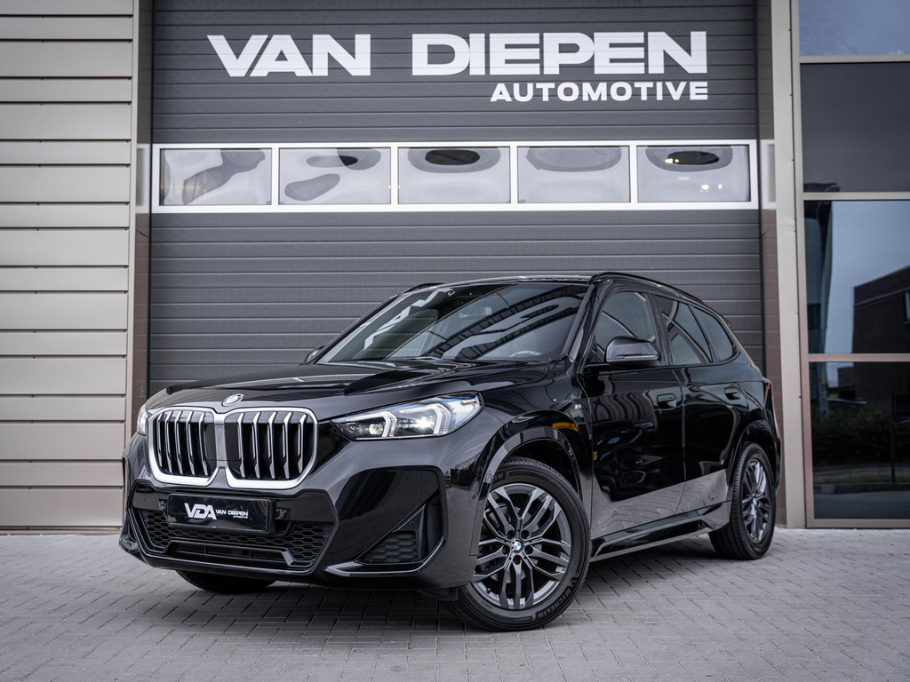 BMW X1 sDrive18i 54795855-0.jpg | Van Diepen Automotive