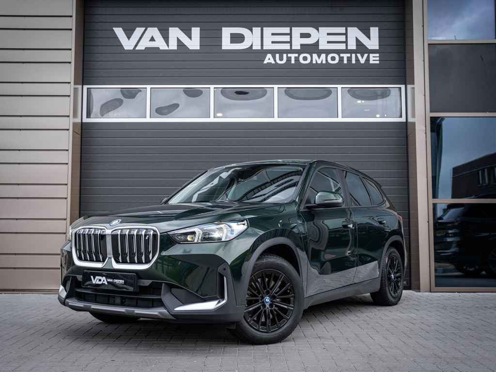 BMW iX1 xDrive30 67 kWh 54939259-0.jpg | Van Diepen Automotive
