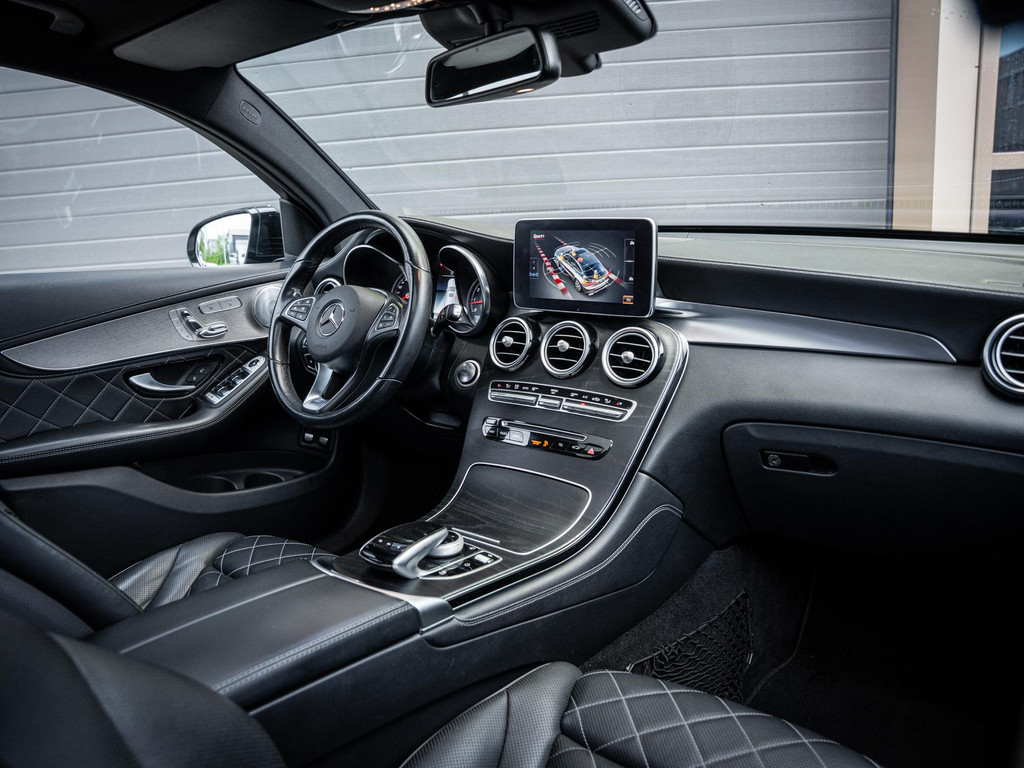 Mercedes-Benz GLC Coupé GLC250 4MATIC Business Solution AMG 56468849-15.jpg | Van Diepen Automotive