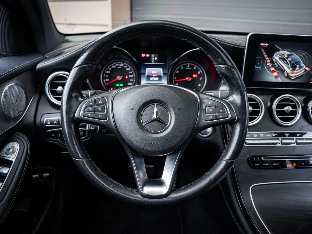Mercedes-Benz GLC Coupé GLC250 4MATIC Business Solution AMG 56468849-21.jpg | Van Diepen Automotive