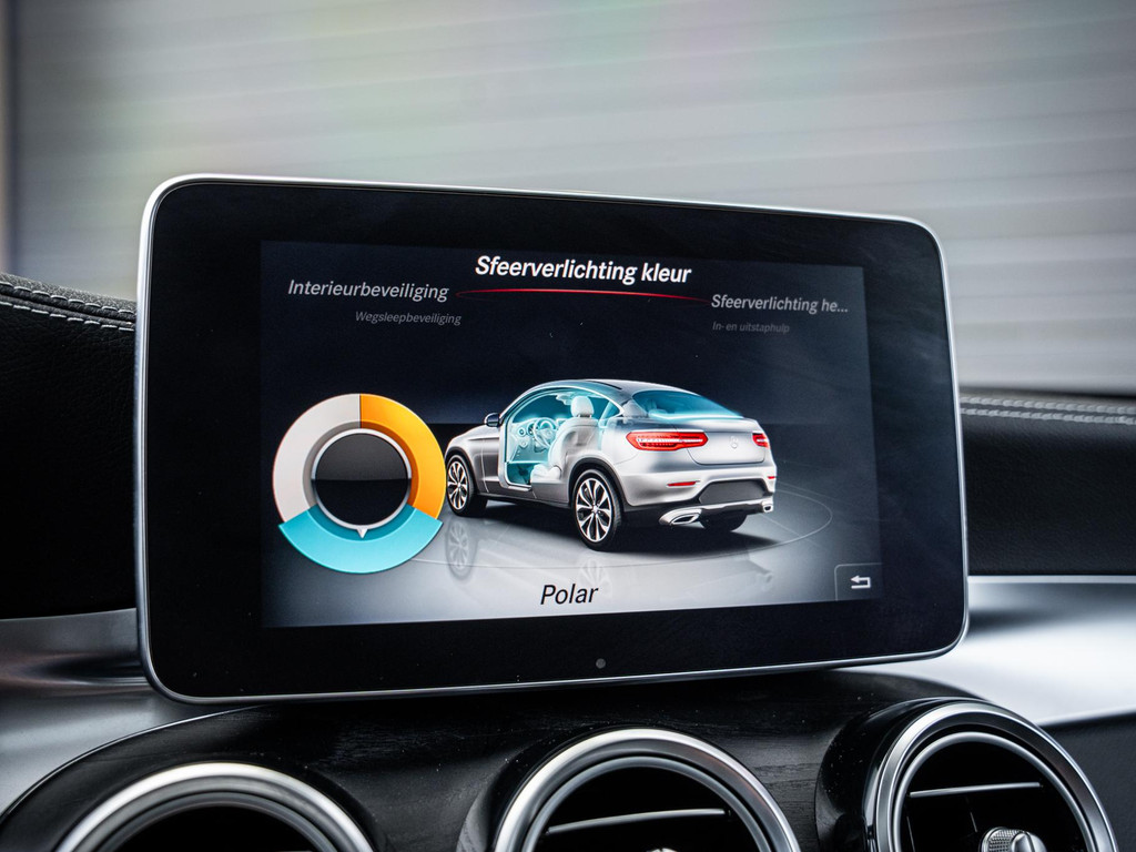 Mercedes-Benz GLC Coupé GLC250 4MATIC Business Solution AMG 56468849-24.jpg | Van Diepen Automotive