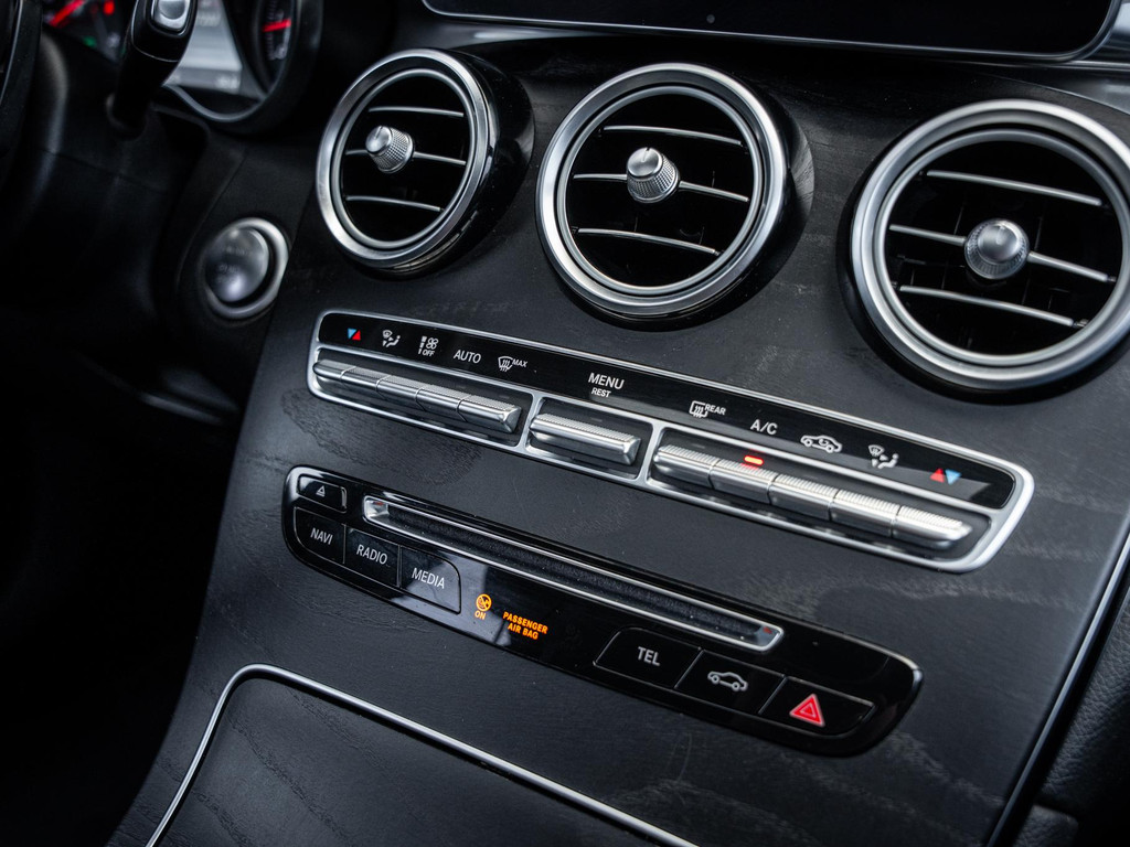 Mercedes-Benz GLC Coupé GLC250 4MATIC Business Solution AMG 56468849-28.jpg | Van Diepen Automotive
