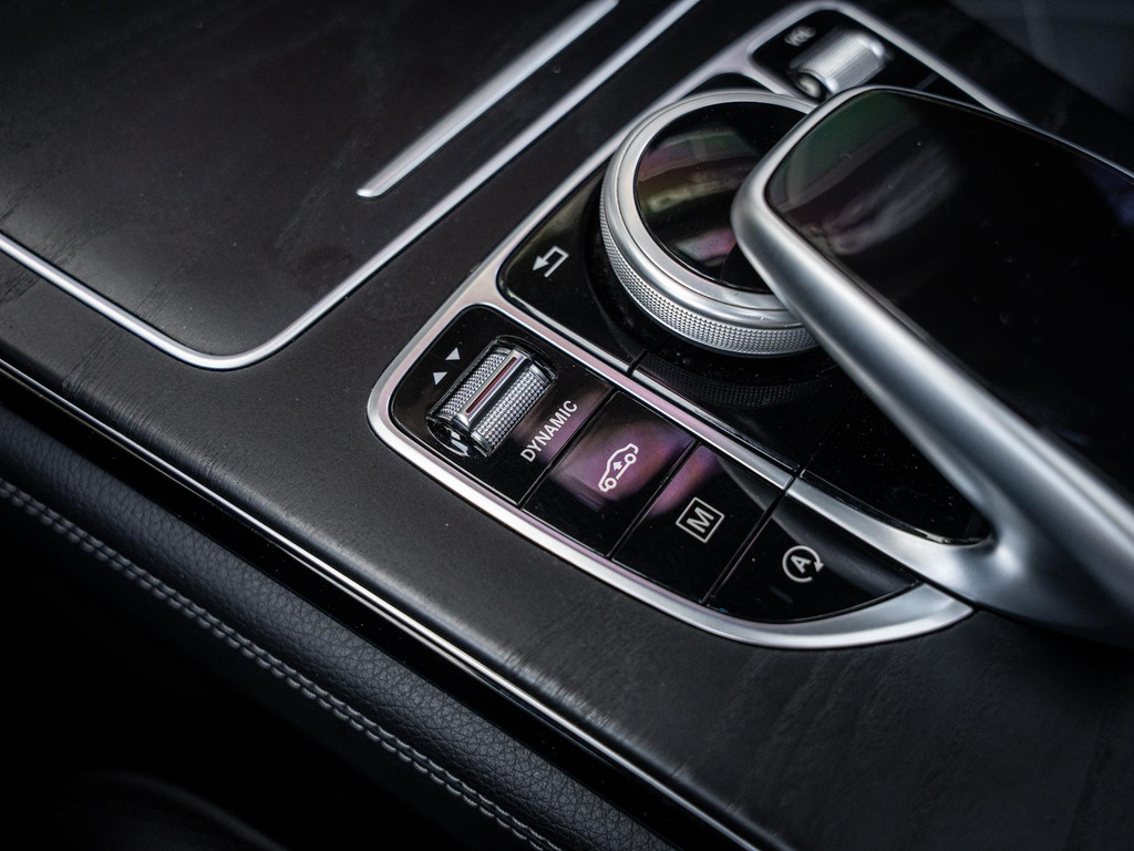 Mercedes-Benz GLC Coupé GLC250 4MATIC Business Solution AMG 56468849-30.jpg | Van Diepen Automotive
