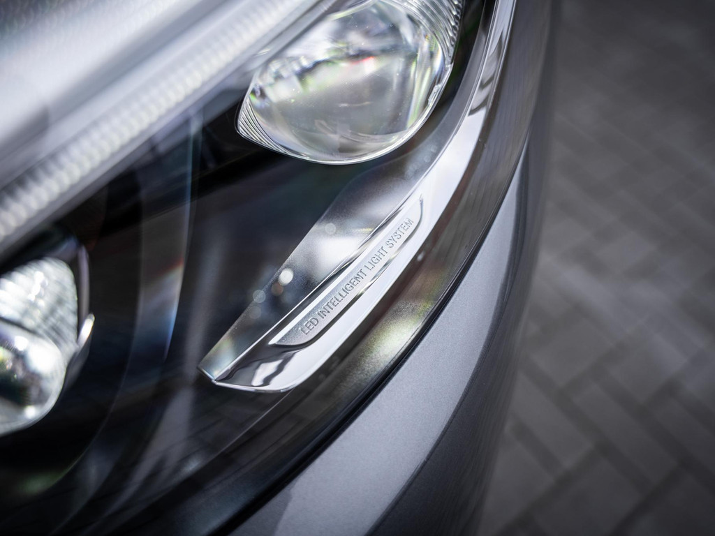 Mercedes-Benz GLC Coupé GLC250 4MATIC Business Solution AMG 56468849-47.jpg | Van Diepen Automotive