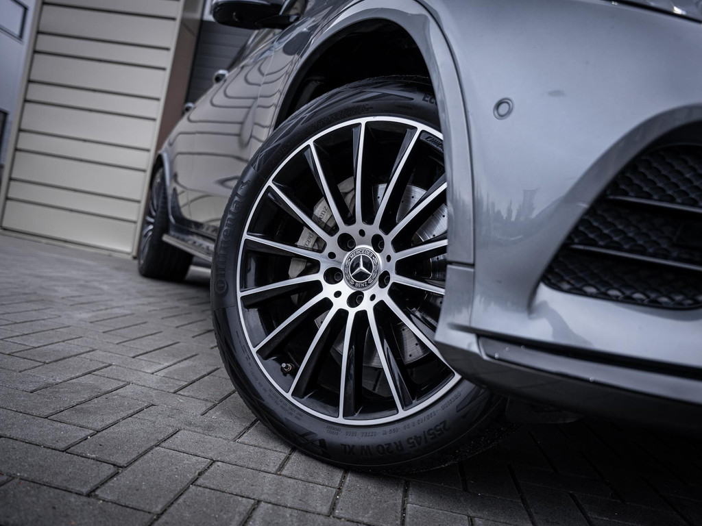 Mercedes-Benz GLC Coupé GLC250 4MATIC Business Solution AMG 56468849-48.jpg | Van Diepen Automotive